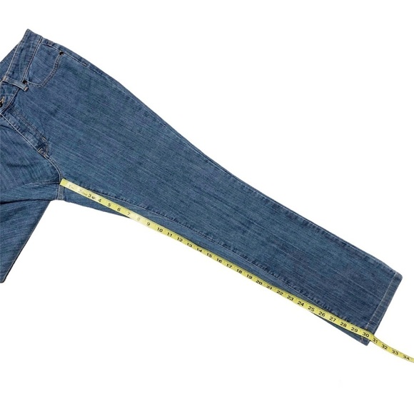 LL Bean Favorite Fit Straight Leg Jeans - Picture 12 of 13